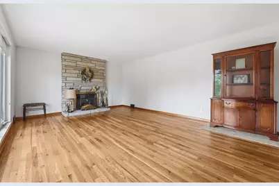 6 Greenview Drive, Robinson Twp, PA 15136 - Photo 9