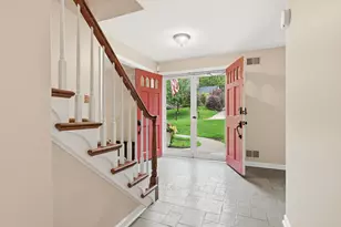1480 Redfern Dr, Pittsburgh, PA 15241 - Photo 3