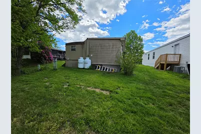333 Cypress Ave, Rochester, PA 15074 - Photo 9