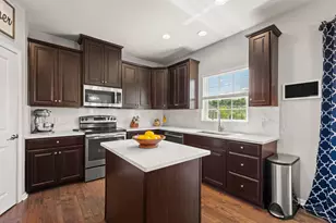 7017 Sherwood Dr, South Fayette, PA 15057 - Photo 13