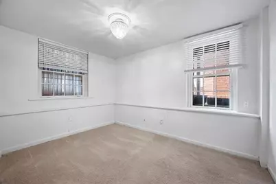 940 Bellefonte St, Pittsburgh, PA 15232 - Photo 13