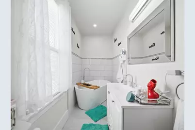 819 Kerr St, Ambridge, PA 15003 - Photo 17