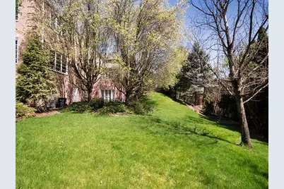 100 Rock Haven Lane, Pittsburgh, PA 15228 - Photo 35