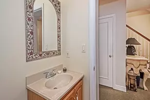 100 Rock Haven Ln, Pittsburgh, PA 15228 - Photo 33