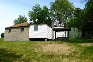 104 Memory Ln, Washington Township, PA 15613 - Photo 17