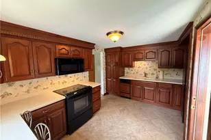 53 Vista Dr, White Township, PA 15701 - Photo 7