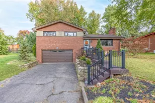 624 Fort Couch Rd, Pittsburgh, PA 15241 - Photo 1