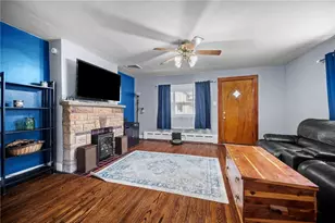409 Cubbage St, Carnegie, PA 15106 - Photo 3