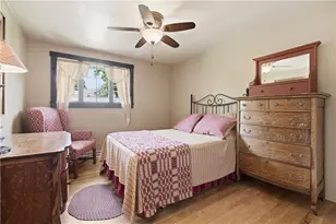 2805 W Munroe St, Bethel Park, PA 15102 - Photo 25
