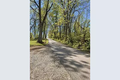 28 Ridge Rd, Jefferson Twp, PA 15021 - Photo 3