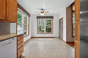 34 Harrington Way, Hempfield Township, PA 15601 - Photo 11