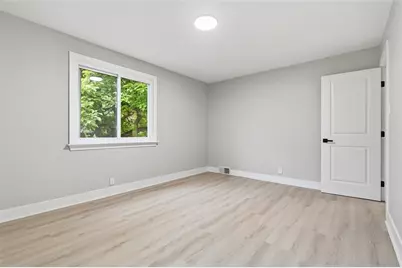 814 Fruithurst Dr, Pittsburgh, PA 15228 - Photo 21
