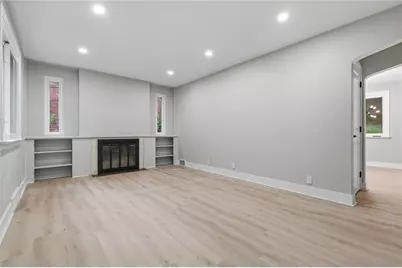 814 Fruithurst Dr, Pittsburgh, PA 15228 - Photo 5