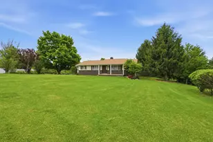 116 Woodland Acres Ln, Rostraver, PA 15012 - Photo 3