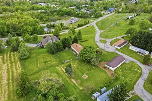 116 Woodland Acres Ln, Rostraver, PA 15012 - Photo 35