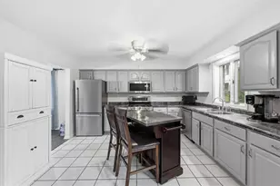 315 Lesnett Rd, Pittsburgh, PA 15241 - Photo 11