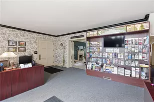 310 E Grandview Ave, Zelienople, PA 16063 - Photo 17