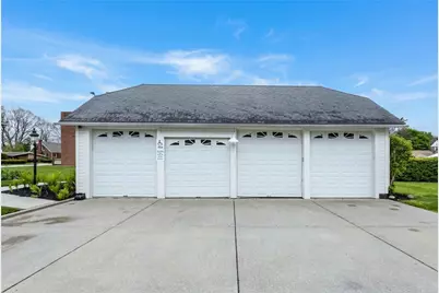 310 E Grandview Ave, Zelienople, PA 16063 - Photo 39