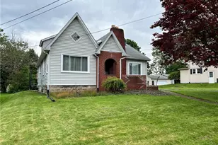 406 Service Ave, Sharon, PA 16146 - Photo 1