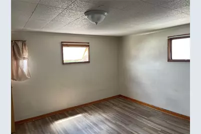 332 Quay Street, Vandergrift, PA 15629 - Photo 7