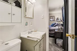 405 Peters Dr, Pittsburgh, PA 15116 - Photo 23