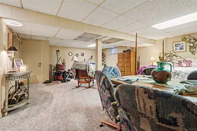 405 Peters Dr, Pittsburgh, PA 15116 - Photo 27