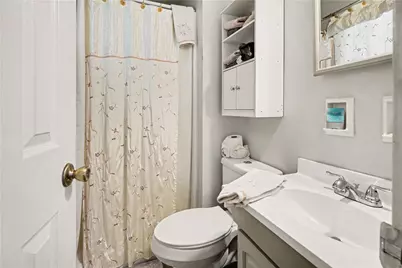 405 Peters Dr, Pittsburgh, PA 15116 - Photo 23
