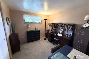 405 Peters Dr, Pittsburgh, PA 15116 - Photo 17