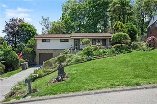 405 Peters Dr, Pittsburgh, PA 15116 - Photo 41