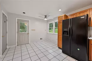 1620 Clark Ln, Harrison Township, PA 15065 - Photo 7