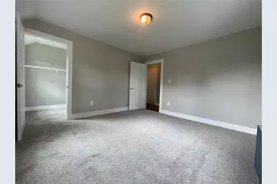 7800 Perry Hwy, Ross Twp, PA 15237 - Photo 21