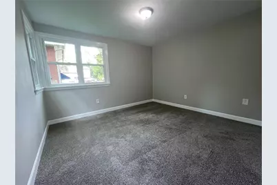 7800 Perry Hwy, Ross Twp, PA 15237 - Photo 13
