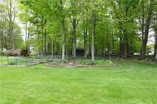 2018 Lori Ln, Hermitage, PA 16148 - Photo 39