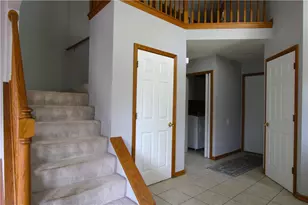 2018 Lori Ln, Hermitage, PA 16148 - Photo 9
