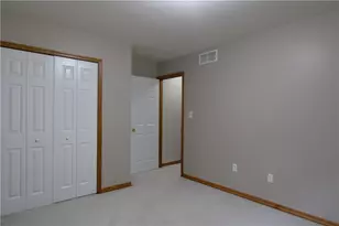 2018 Lori Ln, Hermitage, PA 16148 - Photo 29