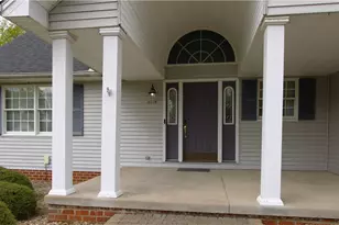 2018 Lori Ln, Hermitage, PA 16148 - Photo 5