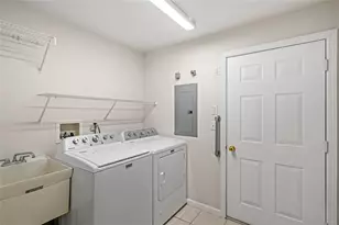 234 Adams Pointe Blvd, Adams Township, PA 16046 - Photo 25