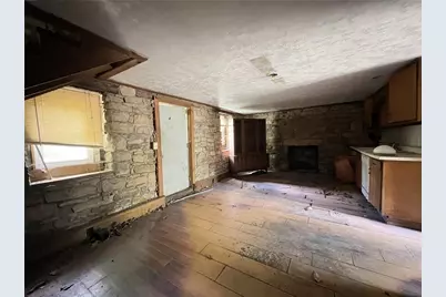 518 Coolspring Jumonville Rd, North Union Township, PA 15445 - Photo 5