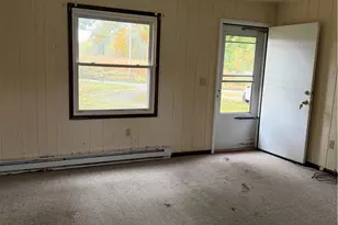 1051 E Lake Rd, Delaware Township, PA 16154 - Photo 3