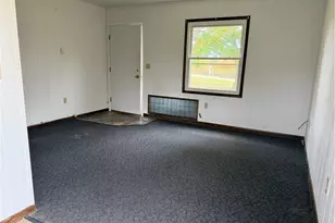 1051 E Lake Rd, Delaware Township, PA 16154 - Photo 3