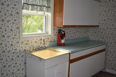 187 Rural Ave, South Strabane, PA 15301 - Photo 9