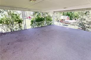 140 Evergreen Dr, Center Township, PA 15001 - Photo 15