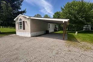 1 Kelly Dr, South Beaver Township, PA 15010 - Photo 3