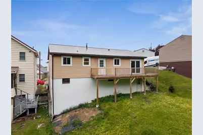 509 Burns St, Vandergrift, PA 15690 - Photo 9