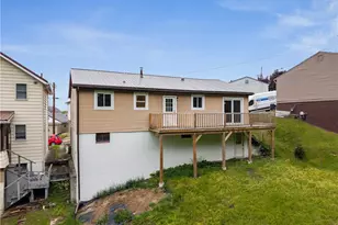 509 Burns St, Vandergrift, PA 15690 - Photo 9