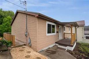 509 Burns St, Vandergrift, PA 15690 - Photo 11