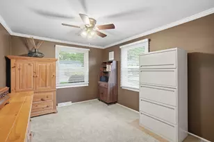 325 McWilliams Dr, Harrison Township, PA 15065 - Photo 29