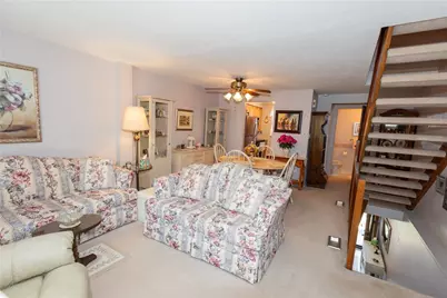 131 Lebeouf Dr, Pittsburgh, PA 15068 - Photo 7