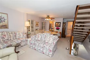 131 Lebeouf Dr, Pittsburgh, PA 15068 - Photo 7