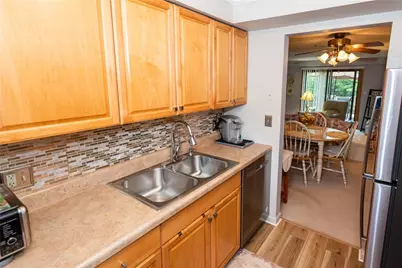 131 Lebeouf Dr, Pittsburgh, PA 15068 - Photo 15